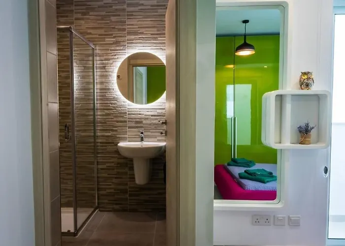 Stylish Two-bedroom Retreat Near Balluta Bay Pat2 Διαμέρισμα *