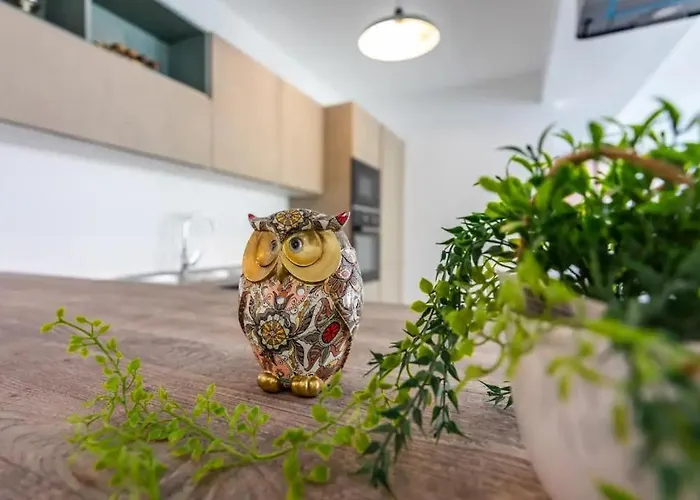 Stylish Two-bedroom Retreat Near Balluta Bay Pat2 * 슬리에마